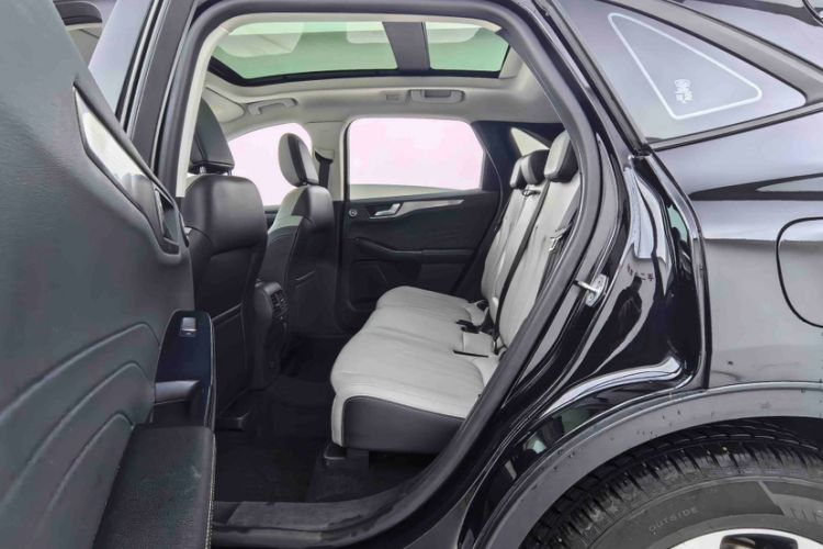 Used Ford Escape 2020 EcoBoost 245 Two-Wheel-Drive Comfort Edition