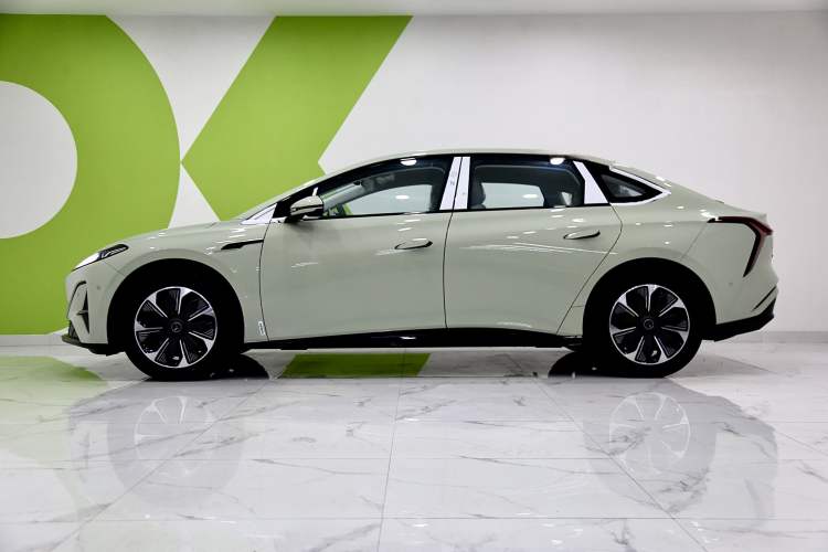 Used Hongqi Tiangong 05 2025 550 Smart Selection