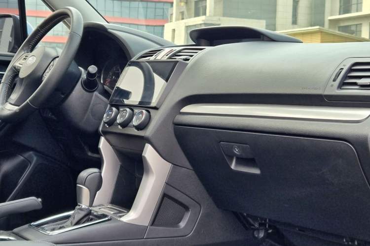 Used Subaru Forester 2013 2.5i Automatic Luxury Edition
