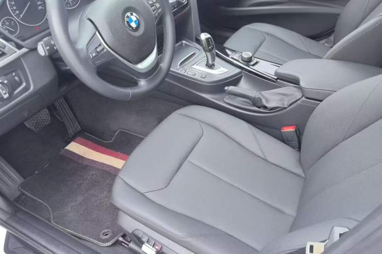 Used BMW 3 Series 2016 320Li Fashion Model