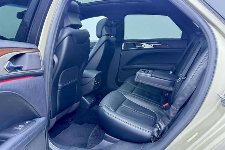 Used Lincoln MKZ 2017 2.0T Luxury Edition