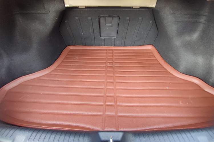 Used Hyundai Elantra (5th Generation / Langdong) 2013 1.6L Automatic Leading Model Interior 10