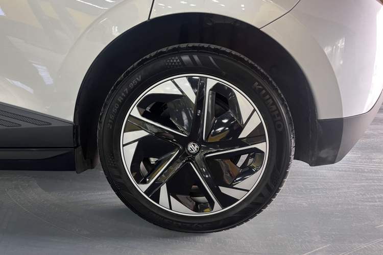 Used MG 4 EV 2023 415 km Range Sea-Faring Champion Edition Exterior 6