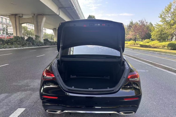 Used Mercedes-Benz E-Class 2021 Restyled E 300 L Sporty and Stylish Edition