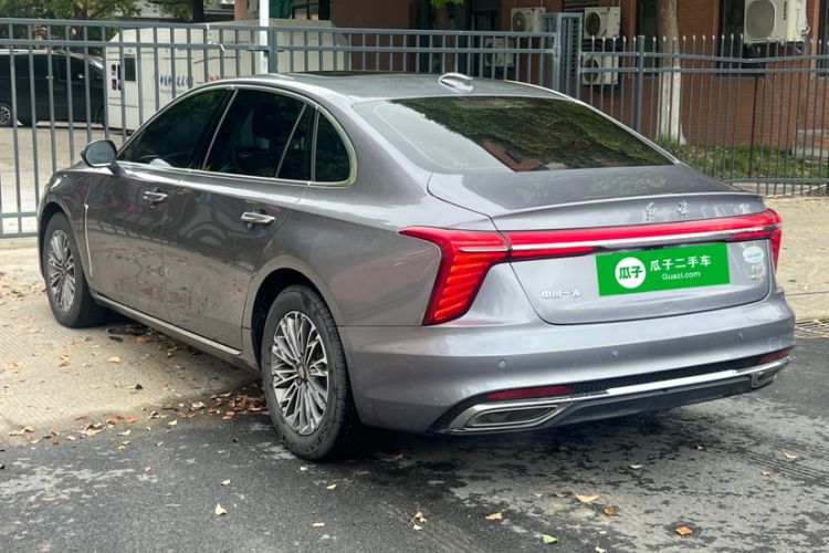 Used Hongqi H5 2023 2.0T Automatic Smart Connect Flagship Edition
