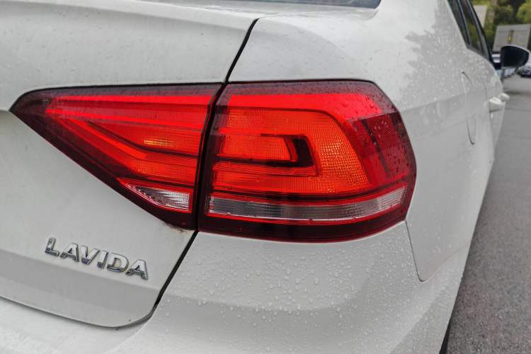 Used Volkswagen Lavida 2019 Lavida Start 1.5L Automatic Trendy Version China VI Standard Exterior 10