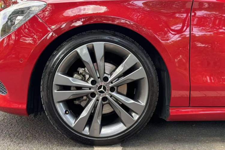 Used Mercedes-Benz CLA 2018 CLA 200 Sport Edition Exterior 9