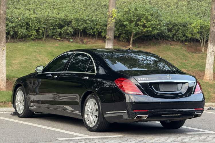 Used Mercedes-Benz S-Class 2017 S 320 L Business Model