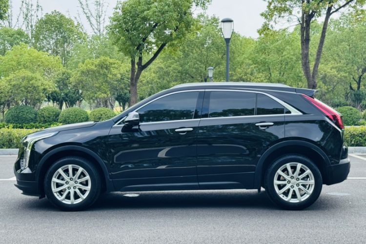 Used Cadillac XT4 2022 28T Two-Wheel Drive Fashion Edition