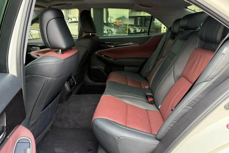 Used Toyota Crown 2018 2.0T Sport Edition