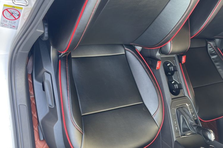 Used Volkswagen Lamando 2018 230TSI DSG Fashion Edition
