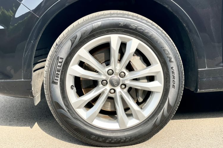 Used Audi Q7 2019 45 TFSI Comfort Model