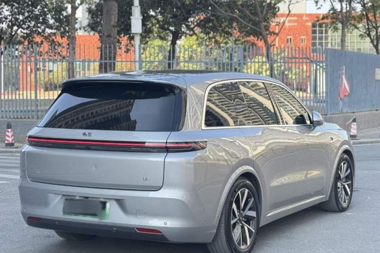 Used Li Auto L8 2023 Pro Model Exterior 5