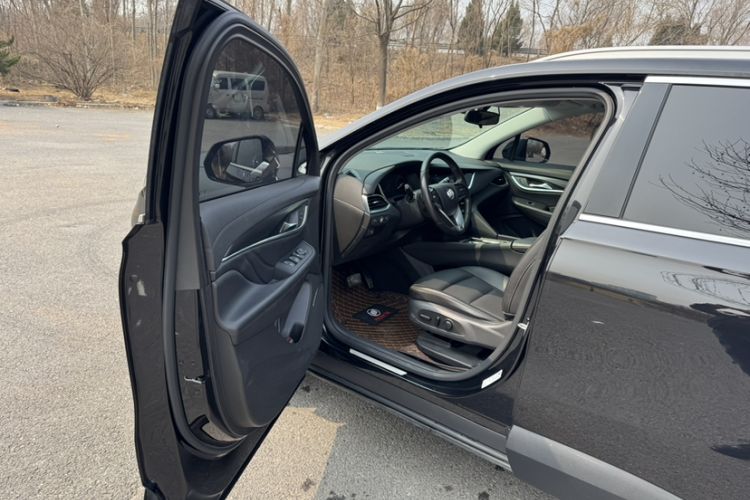 Used Buick Enclave 2020 28T Two-Wheel Drive Luxury Version
