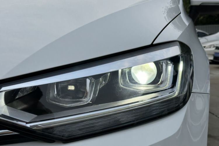 Used Volkswagen Touran 2016 Volkswagen Touran L 280TSI DSG Comfort Edition Left Front Headlight