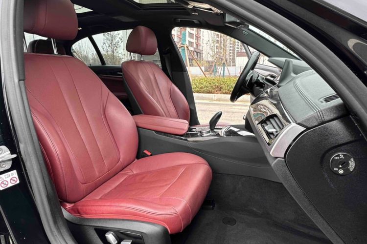 Used BMW 5 Series 2018 530Li Luxury Edition M Sport Package
