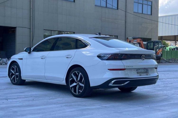 Used Volkswagen Lamando 2022 Lavida L 280TSI DSG Cool & Spicy Edition