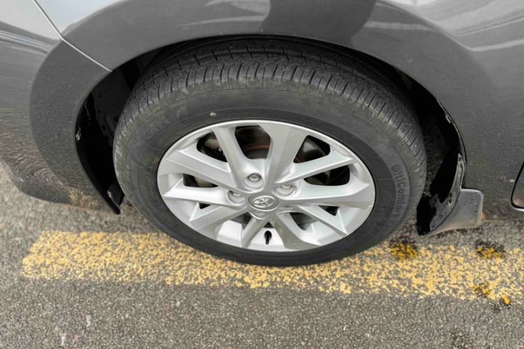 Used Toyota Corolla 2014 1.6L CVT GL-i Leather Edition
