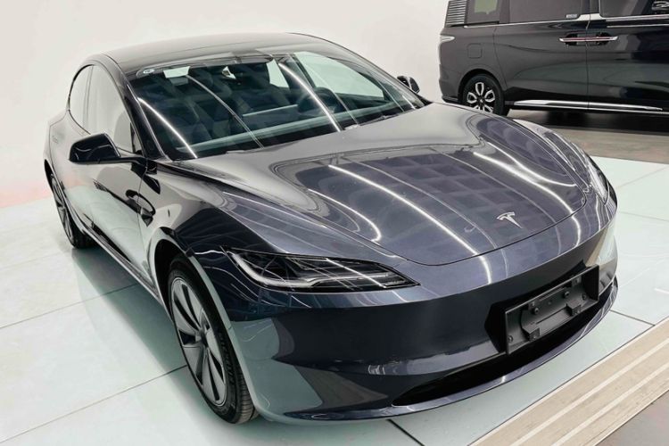 Used Tesla Model 3 2023 Rear-Wheel-Drive Version