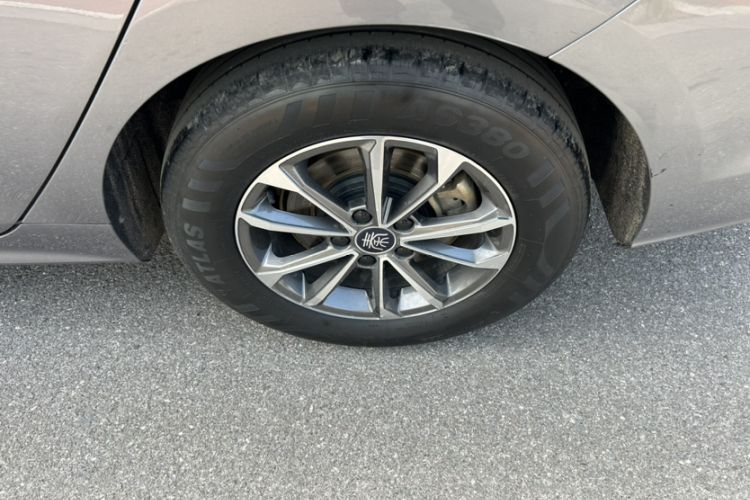 Used BYD Qin PLUS 2024 HONOR Edition DM-i 55KM Leading Model
