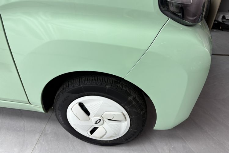 Used Chery QQ Ice Cream 2022 120km Conical Shape Lithium Iron Phosphate