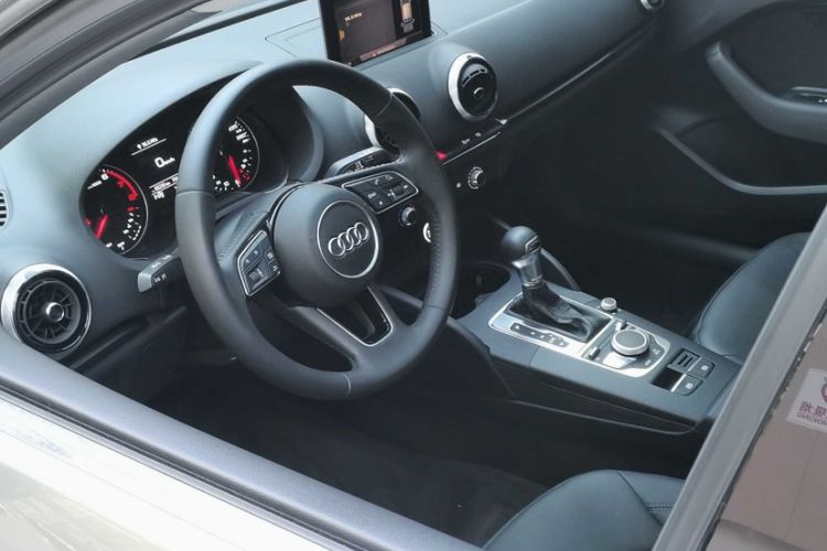 Used Audi A3 2019 Sportback 35 TFSI Fashion Edition China VI Emission Standard