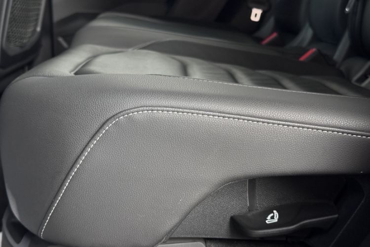 Used Volkswagen Touareg 2021 3.0 TSI Luxury Edition Black Diamond Sport Package
