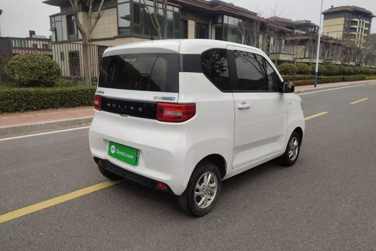Used Wuling Hongguang MINIEV 2020 Freedom Version Lithium Iron Phosphate Exterior 5