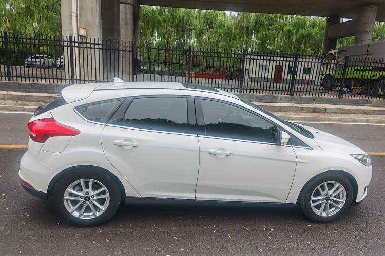 Used Ford Focus 2018 Hatchback Classic EcoBoost 180 Automatic Elite Model