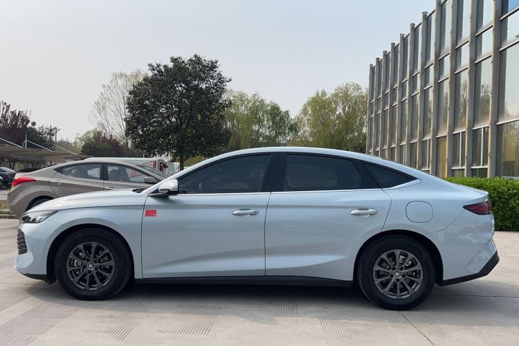 Used BYD Qin L 2024 DM-i 80KM Leading Model
