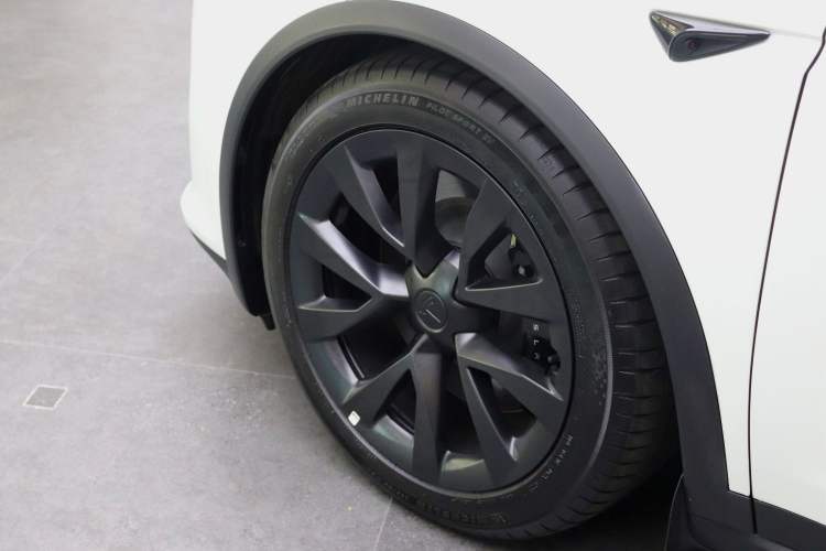 Used Tesla Model X 2023 Dual-Motor All-Wheel-Drive Version