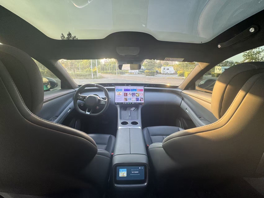 Xiaomi Auto YU7 2025 Ultra-Long Range Rear-Wheel Drive Version — снимка 17