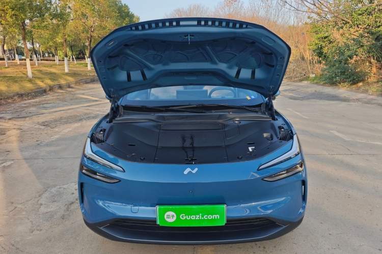 Used ONVO L60 2024 60 kWh Rear-Drive Version