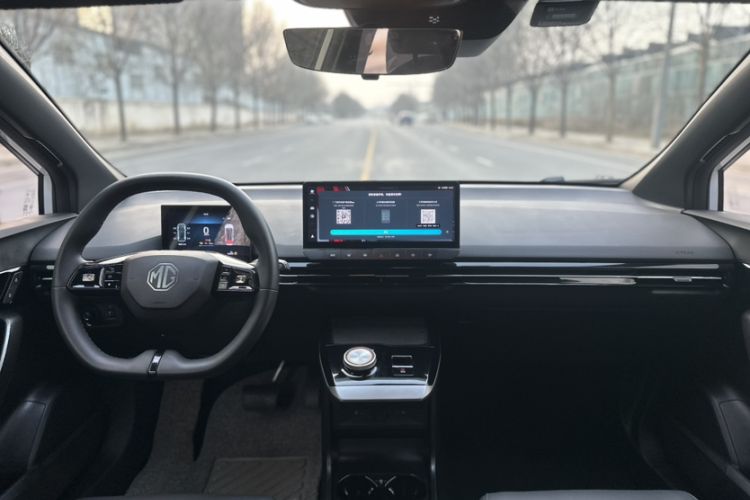 Used MG 4 EV 2023 415 km Range Sea-Faring Champion Edition