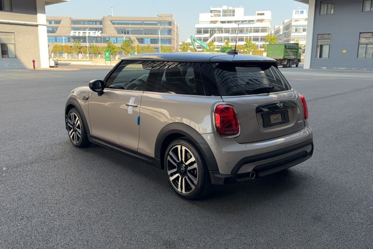 Used MINI 2022 Updated 1.5T COOPER Classic Edition