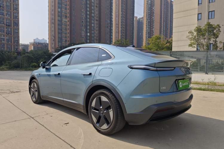 Used ONVO L60 2024 60 kWh Rear-Drive Version