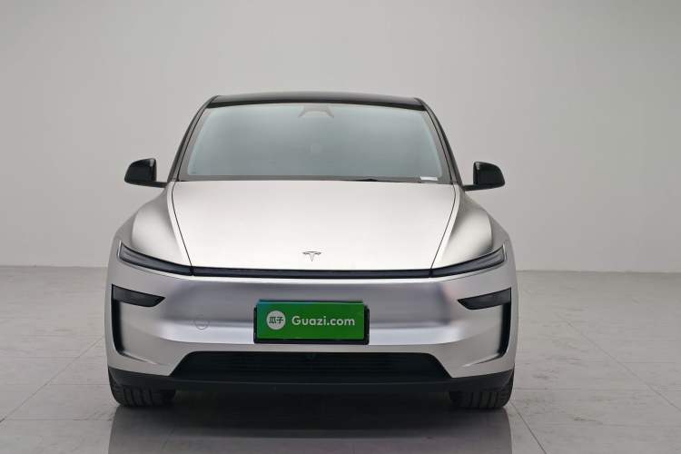 Used Tesla Model Y 2025 Long-Range All-Wheel Drive First Edition
