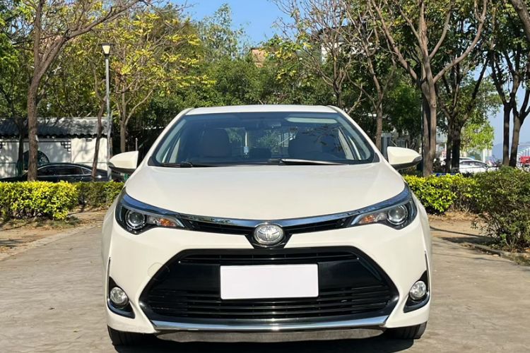 Used Toyota Levin 2017 Revised Version 185T CVT Elite Edition China VI Standard
