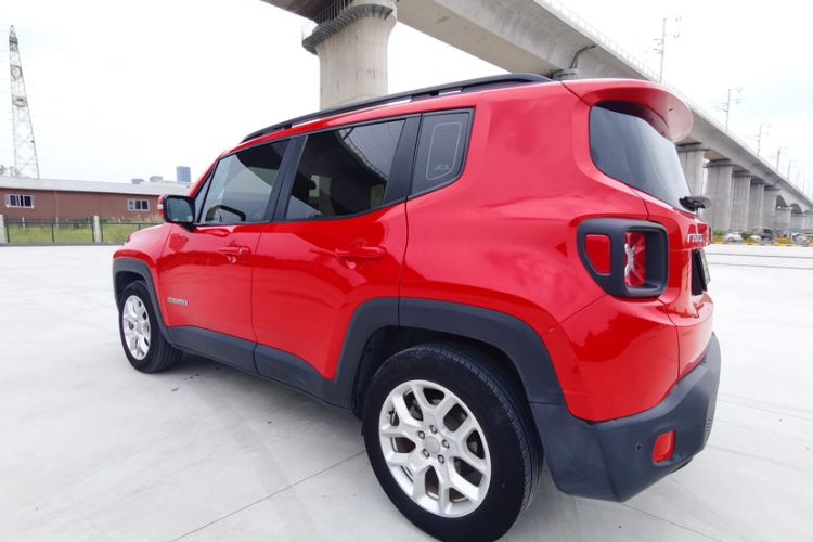 Used Jeep Renegade 2018 Connected Large Screen Version 180T Automatic High-Energy Edition