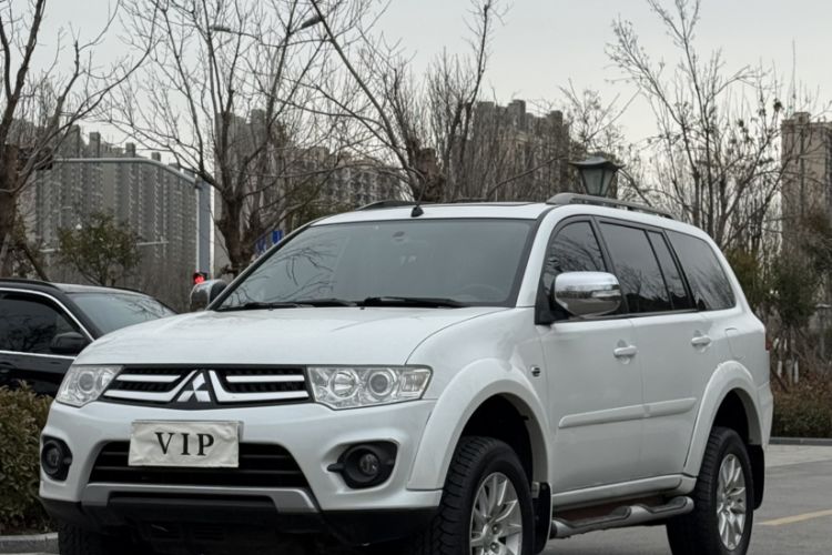 Used Mitsubishi Pajero Sport 2013 3.0L Automatic Two-Wheel Drive Luxury Edition
