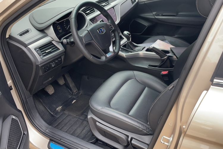 Used Geely Auto Emgrand GL 2017 1.8L Manual Elite Model
