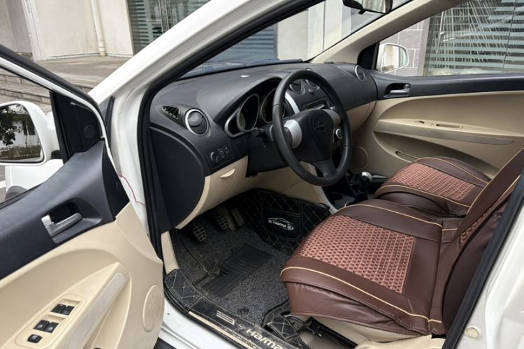 Used Haima Qubit 2013 1.3L Manual Cool Edition
