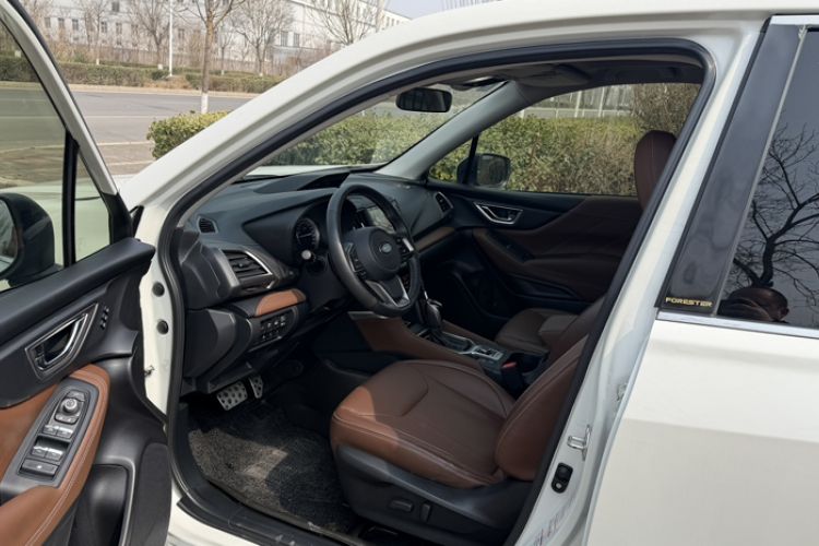 Used Subaru Forester 2020 2.0i e-Boxer Flagship Edition with EyeSight
