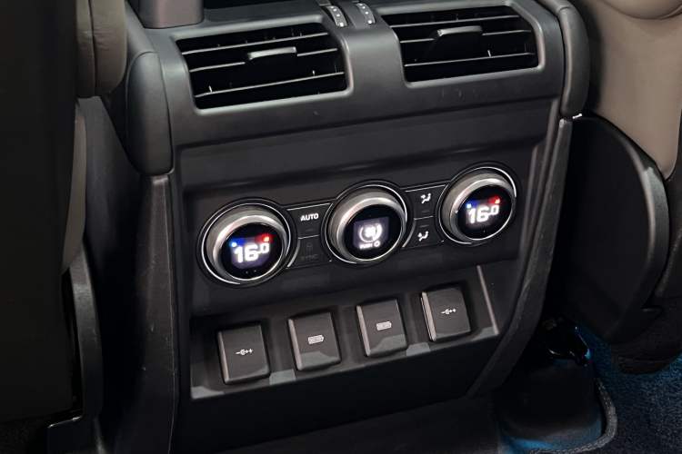 Used Land Rover Defender 2020 110 P400 HSE