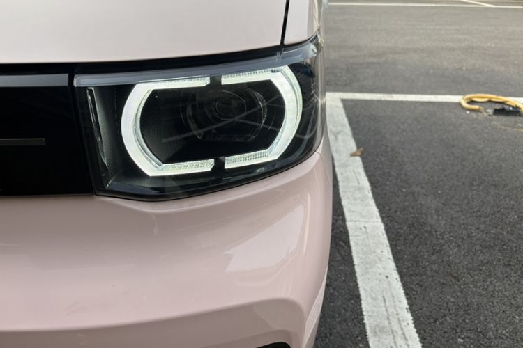 Used Wuling Hongguang MINIEV 2021 Macaron Premium Model – Lithium Iron Phosphate Left Front Headlight