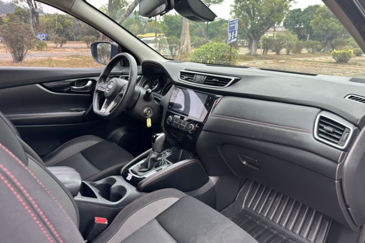 Used Nissan Qashqai 2021 2.0L CVT Smart Enjoyment Version Interior 6