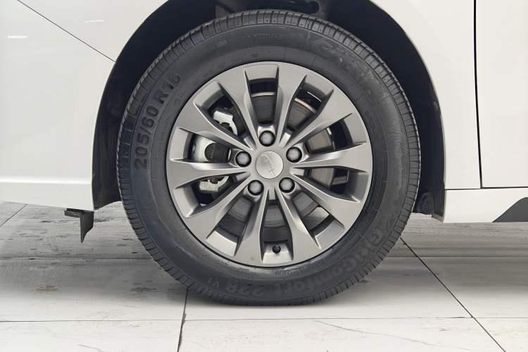 Used Geometry G6 2022 480 New Smart Type