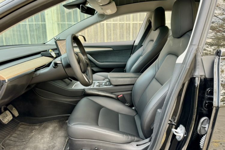 Used Tesla Model 3 2022 Rear-Wheel-Drive Version