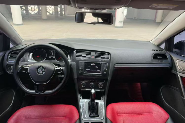 Used Volkswagen Golf 2017 230TSI Automatic Comfort Edition – Celebrating Milestone of One Million Units