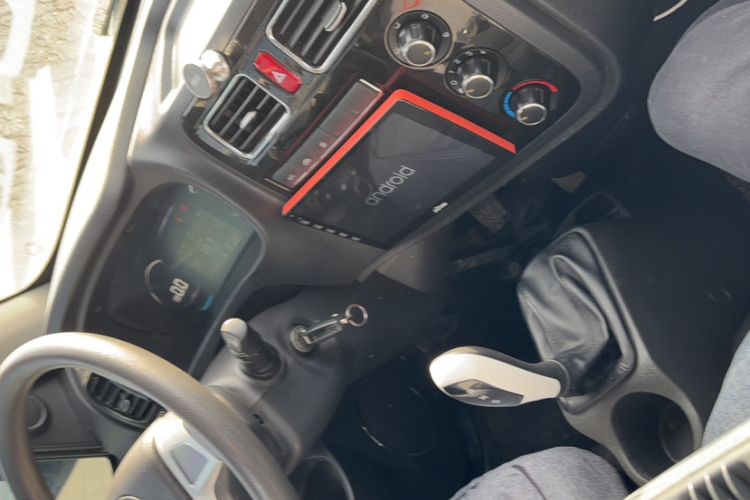 Used JAC EX6 2023 i3 New Energy No.1 Cargo Vehicle
